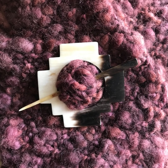 Italian Merino Short Scarf w/ Headband and Pin - Picture 6 of 6